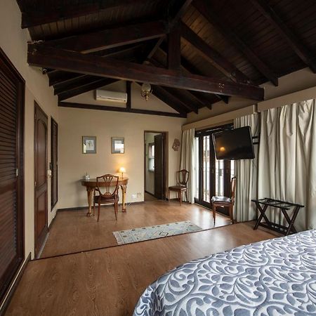 Susana Just Boutique Hotel Висенте-Лопес Экстерьер фото