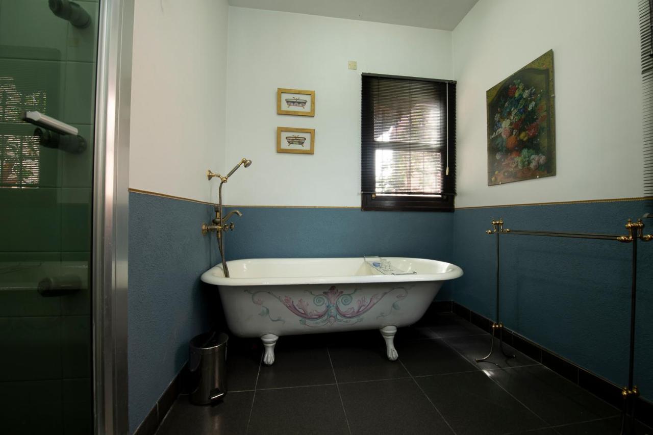 Susana Just Boutique Hotel Висенте-Лопес Экстерьер фото
