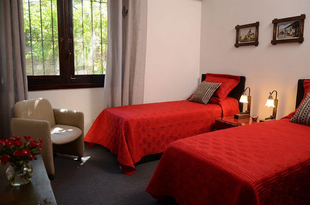 Susana Just Boutique Hotel Висенте-Лопес Экстерьер фото