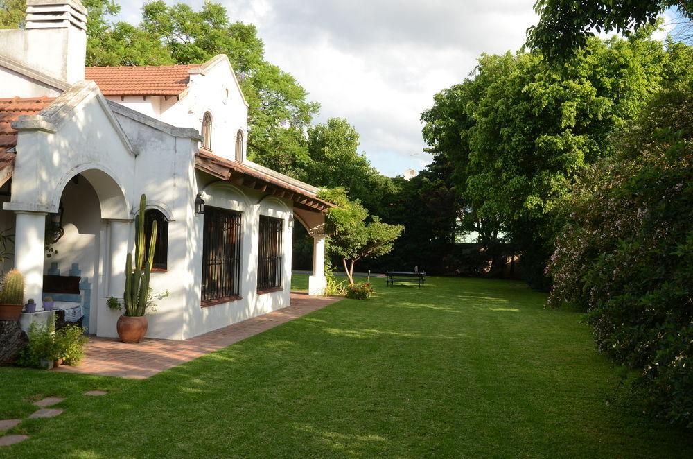 Susana Just Boutique Hotel Висенте-Лопес Экстерьер фото